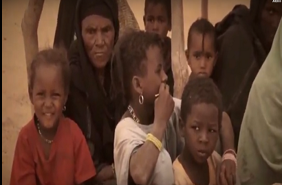 Môt Gia Đình Nhân Loại Chăm Sóc Con Người