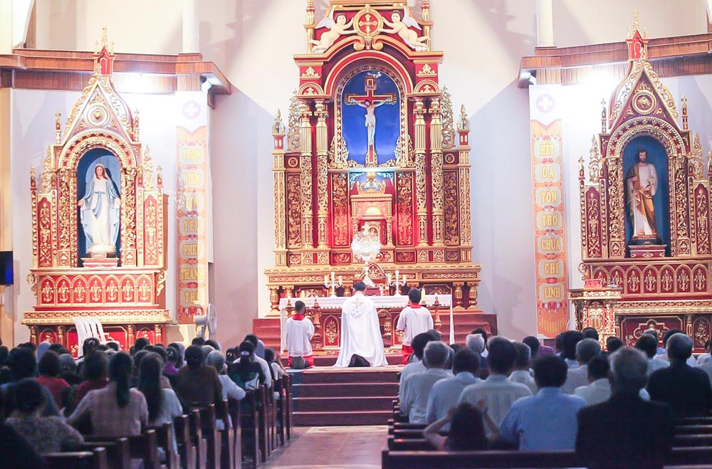 Caritas Hà Tĩnh: Hiệp thông cầu nguyện cho thế giới sớm qua cơn đại dịch Covid - 19
