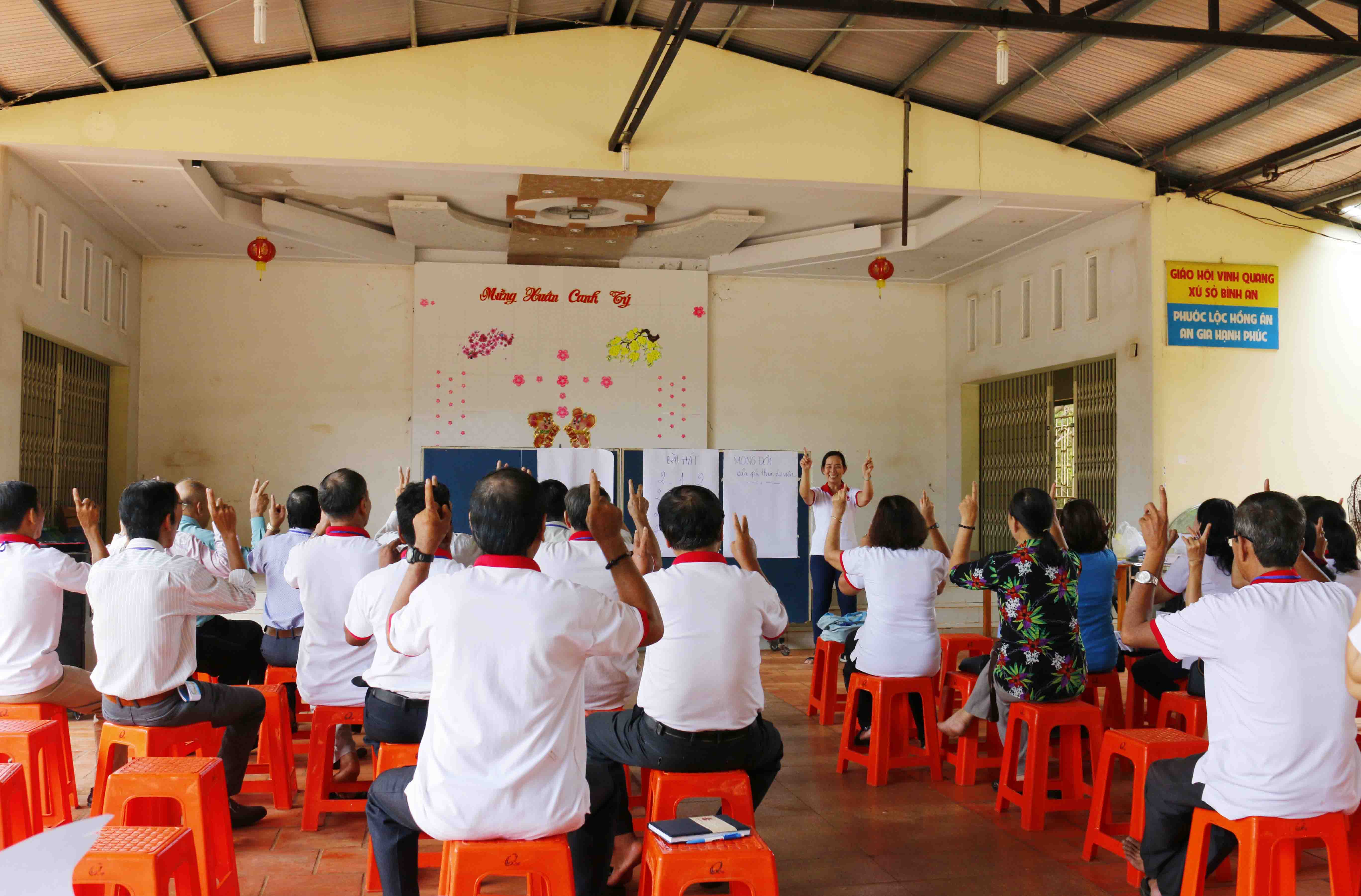 Caritas Phú Cường: Tập huấn Di Cư Hợp Pháp - Mưu Sinh An Toàn tại Giáo hạt Bình Long