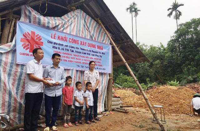 Caritas Hưng Hoá: Khởi Công Xây Nhà Cho Các Hộ Gia Đình Nghèo - Chương Trình Phục Hồi Sau Thiên Tai