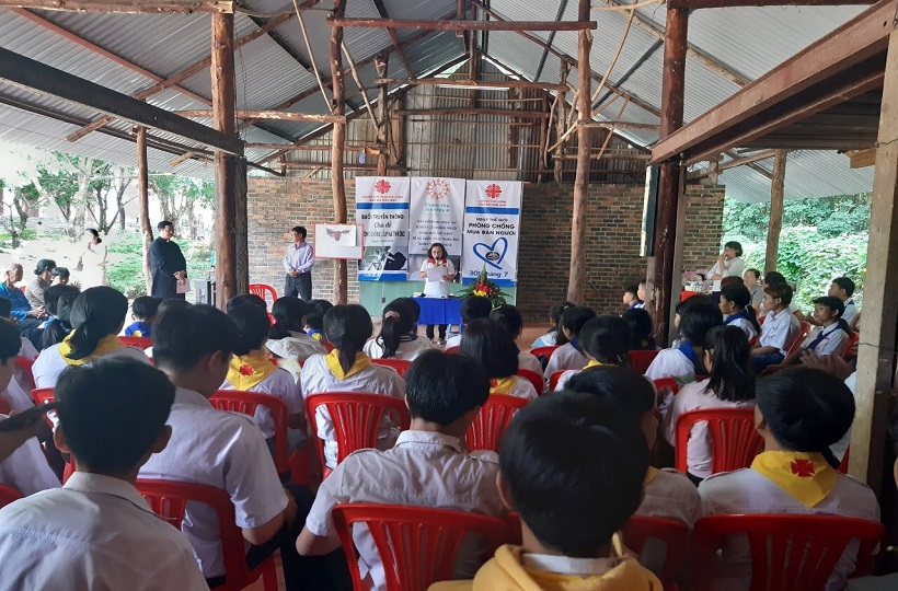 Caritas Phú Cường: Giáo Xứ Tân Khai Truyền Thông Phòng Tránh Buôn Bán và Xâm Hại Tình Dục Trẻ Em