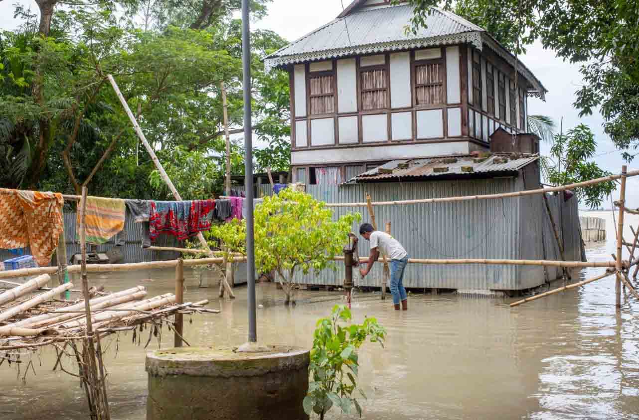 Caritas Bangladesh trợ giúp sau bão Amphan và lũ lụt
