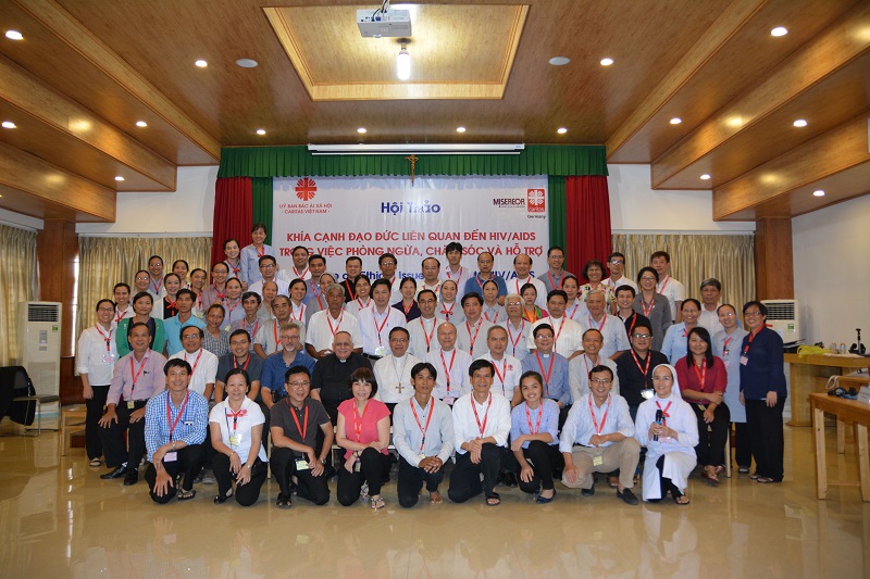 Caritas Việt Nam: Tường thuật ngày thứ nhất - hội thảo về khía cạnh đạo đức liên quan đến HIV/AIDS trong việc phòng ngừa, chăm sóc, và hỗ trợ