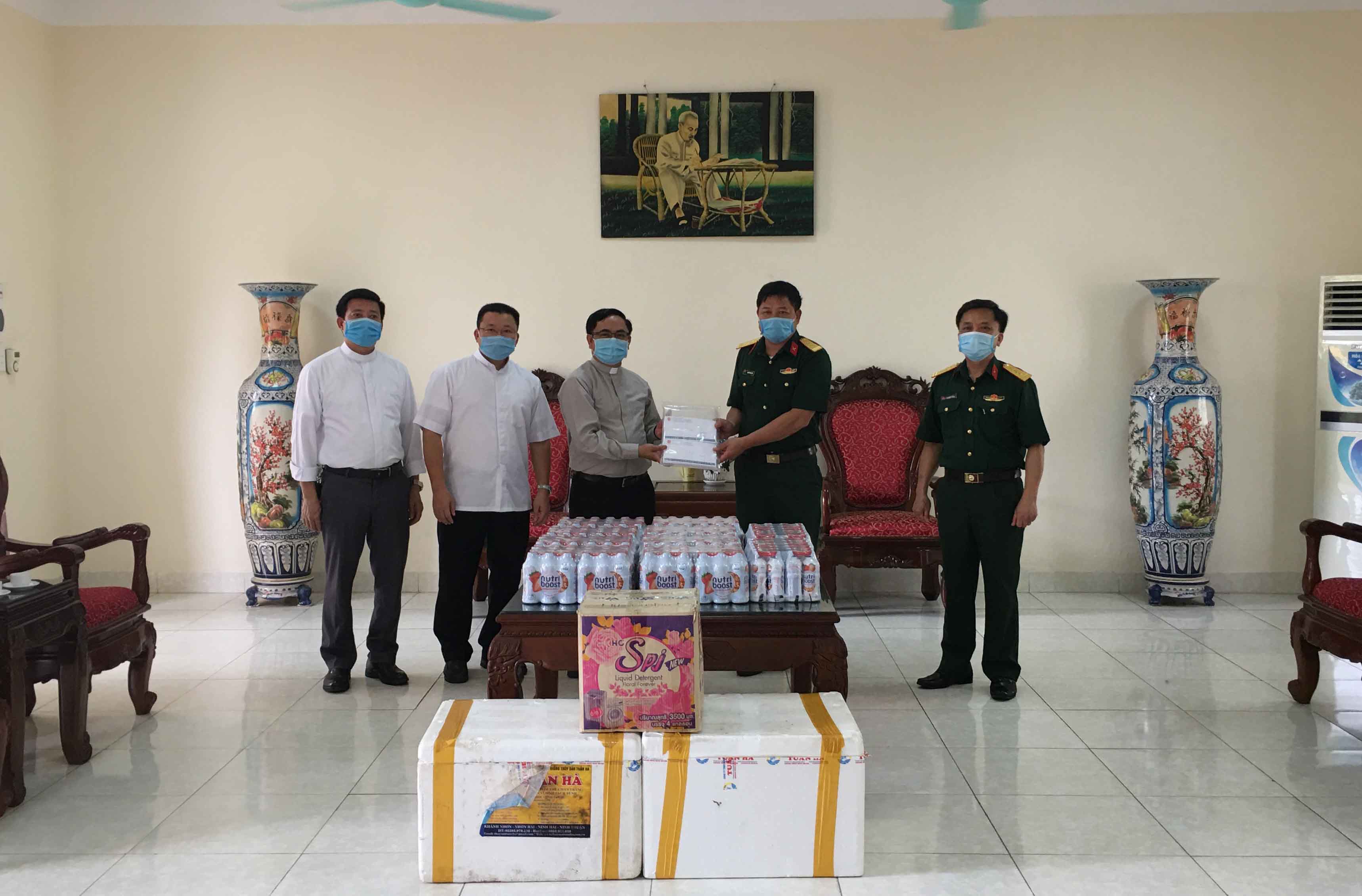 Caritas Bùi Chu: Hỗ trợ người cách ly do ảnh hưởng dịch Covid-19