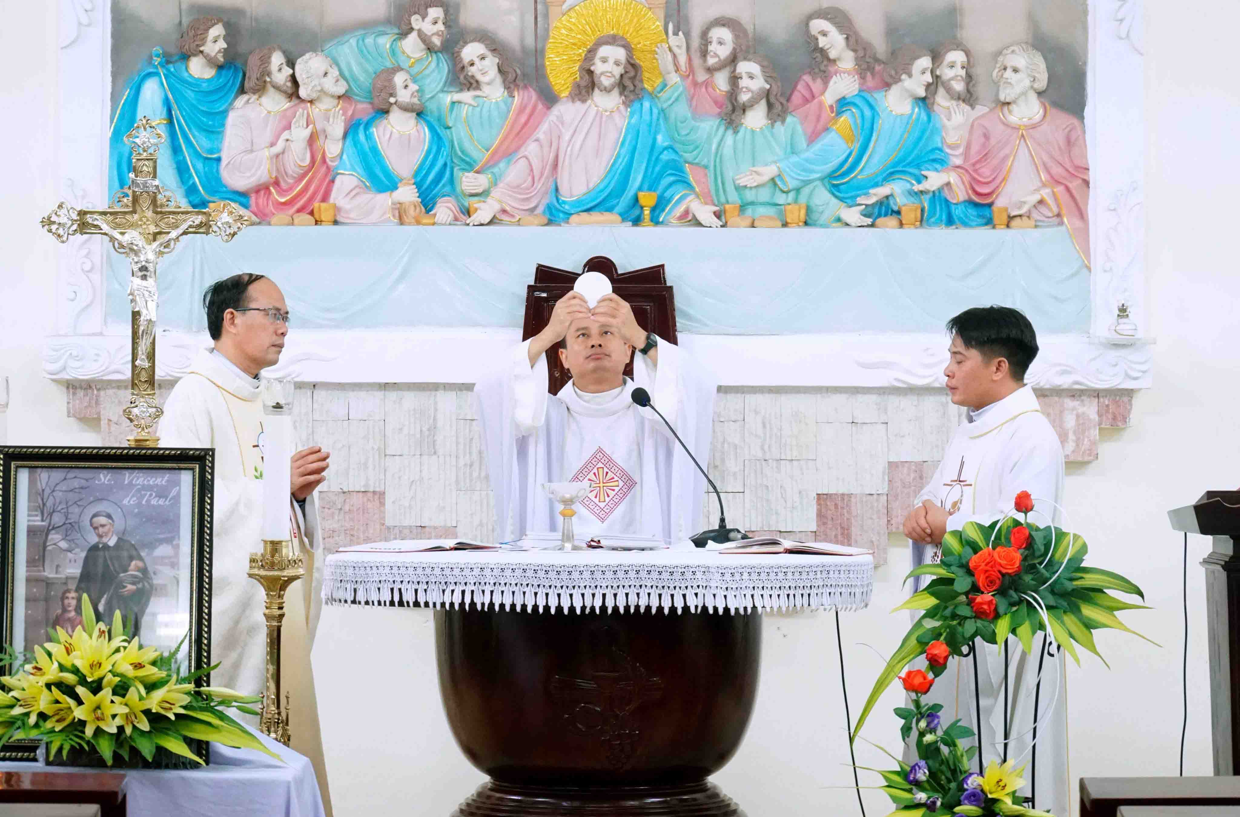 Caritas Hải Phòng mừng lễ bổn mạng Thánh Vinh Sơn Phaolô