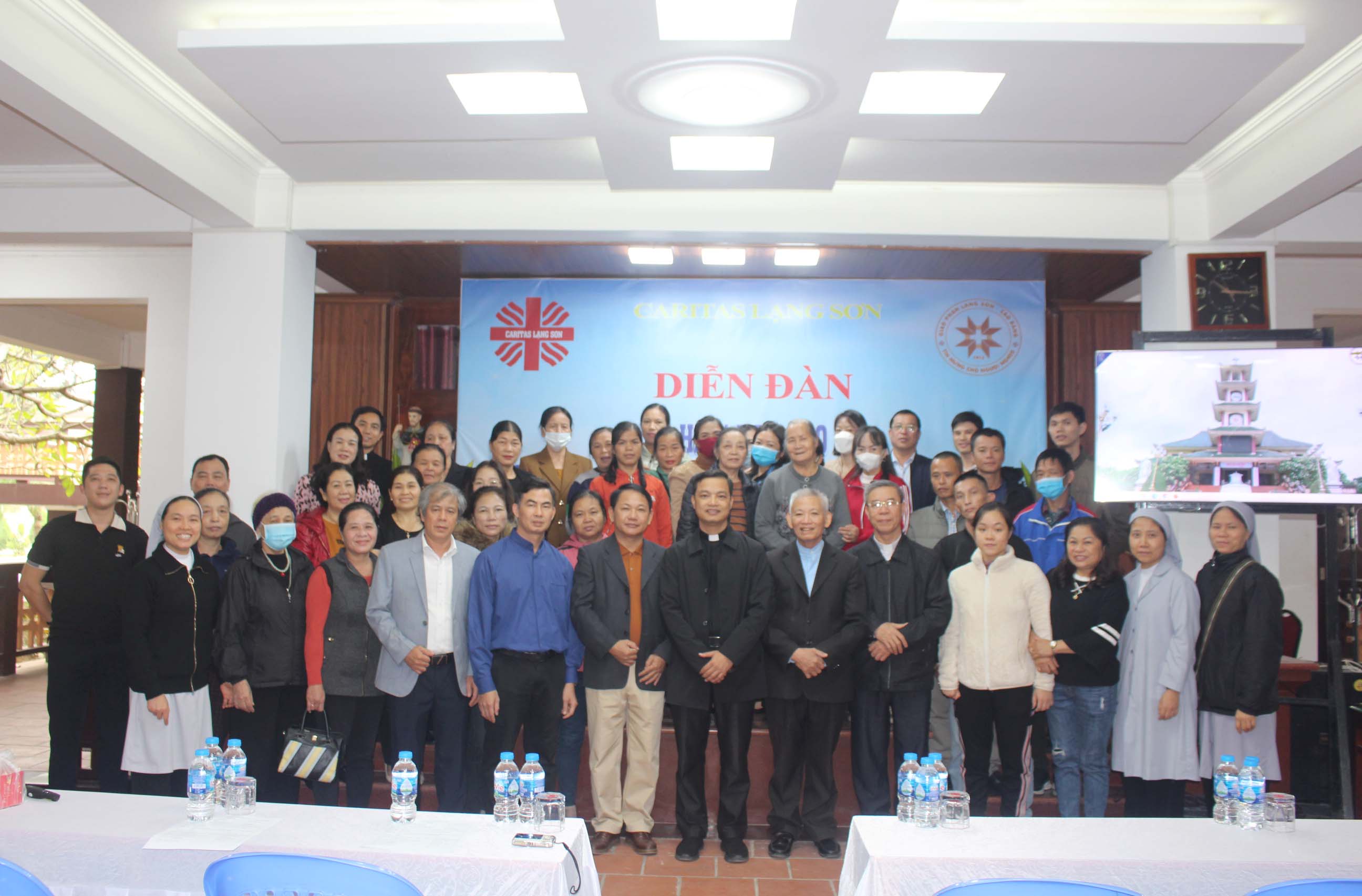Caritas Lạng Sơn: Diễn Đàn HIV/AIDS Cho Các Chức Sắc, Các Dòng Tu, Các Tổ Chức Tôn Giáo