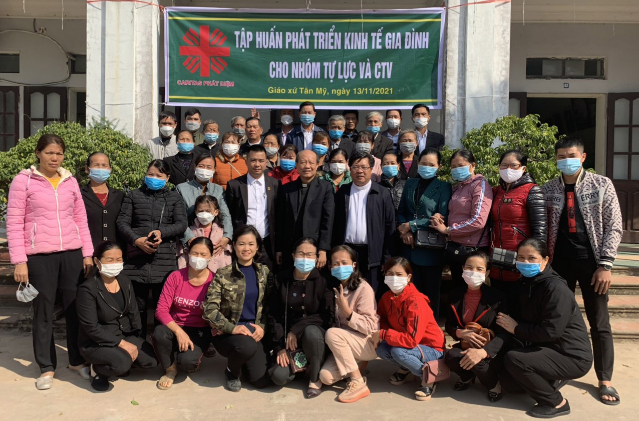 Caritas Phát Diệm: Tập huấn phát triển kinh tế gia đình cho nhóm Tự Lực và các cộng tác viên