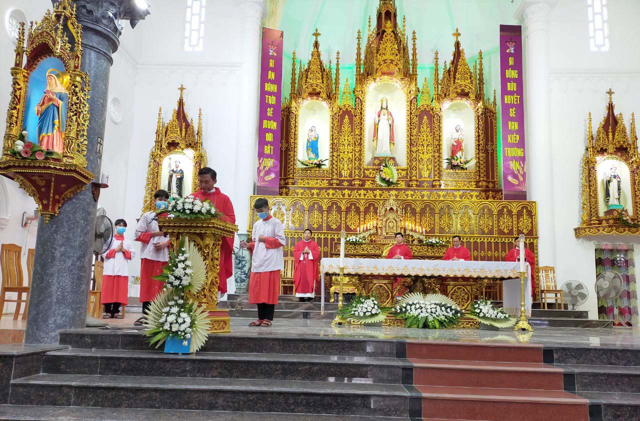 Caritas Thái Bình: Ban Bảo Vệ Sự Sống Mừng Lễ Các Thánh Anh Hài