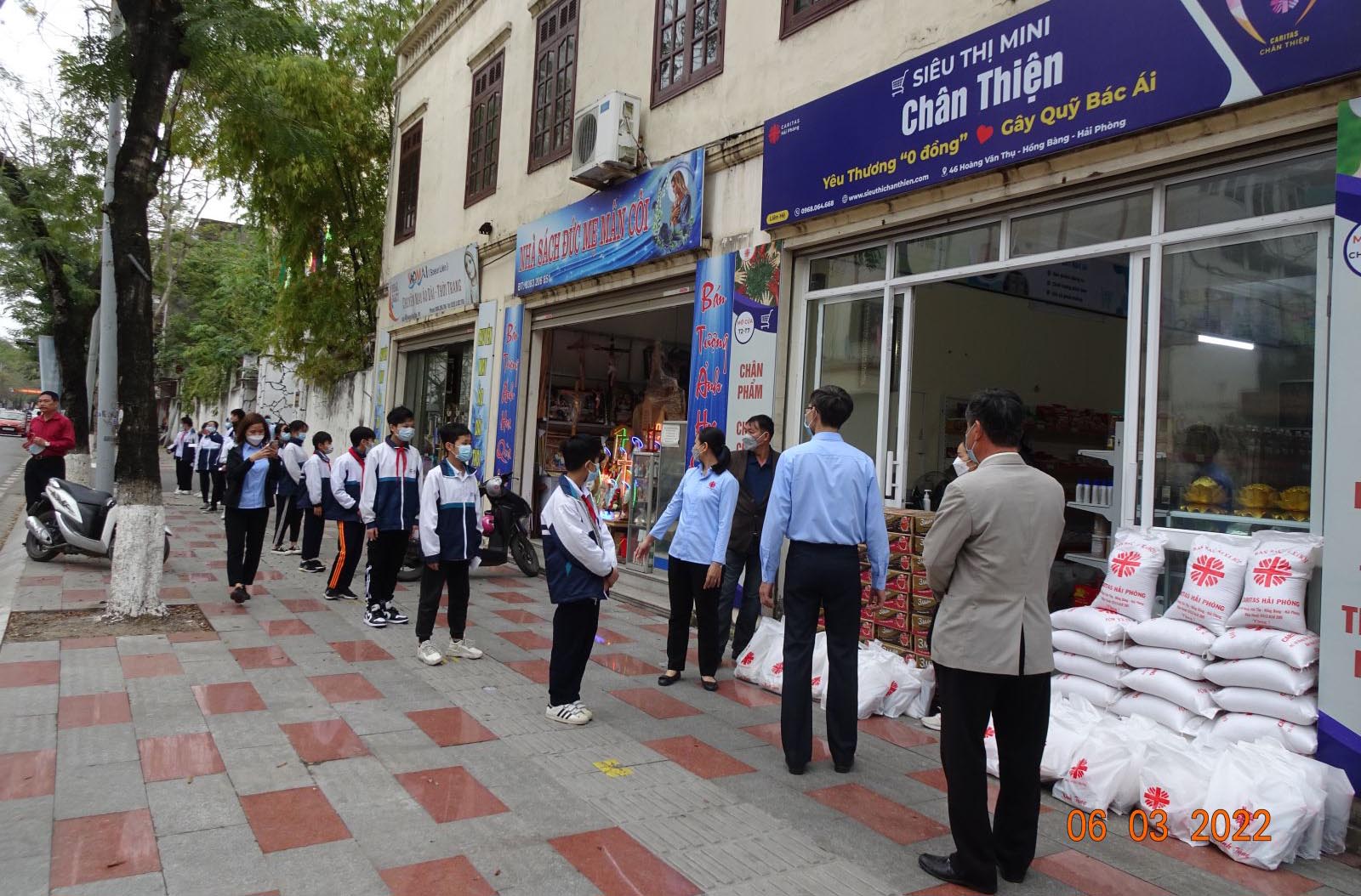 Caritas Hải Phòng: Chiến dịch “Mùa Chay chung tay bác ái”