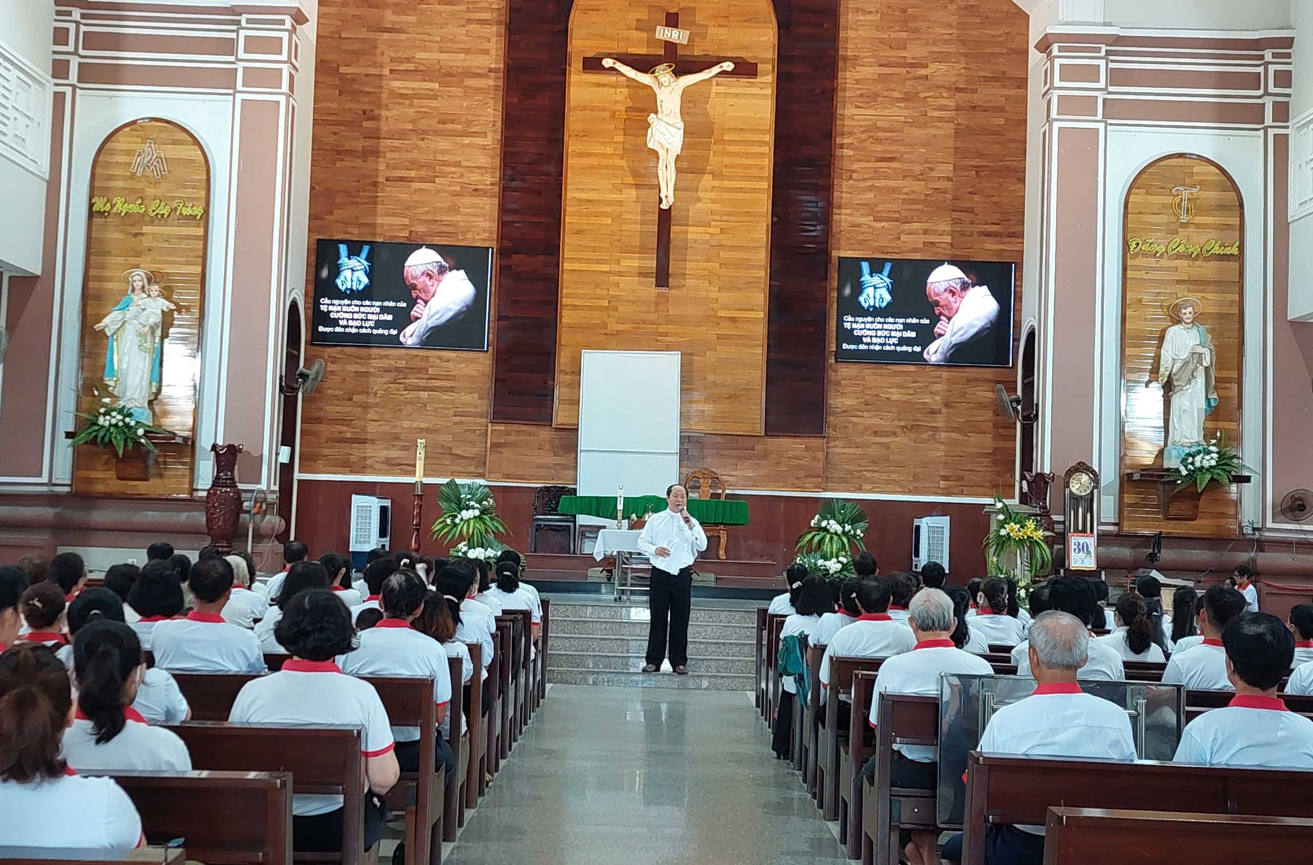 Caritas Phú Cường: Thánh lễ cầu nguyện nhân ngày Thế giới phòng chống mua bán người