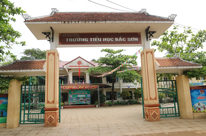 ƯỚC MƠ CỦA CON – SỰ HY SINH CỦA ÔNG BÀ, CHA MẸ