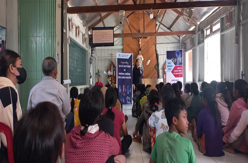 TRUYỀN THÔNG PHÒNG CHỐNG BUÔN NGƯỜI TẠI CỘNG ĐỒNG NTÔL, ĐẠ TÔNG
