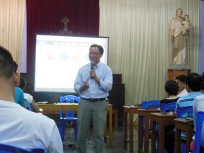 Truyền thông HIV/AIDS tại giáo xứ Kẻ Sặt