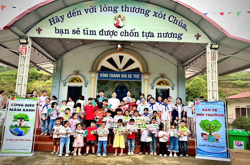 Caritas Hưng Hoá: Truyền Thông Bảo Vệ Môi Trường Tại Giáo Họ Ngọc Quang