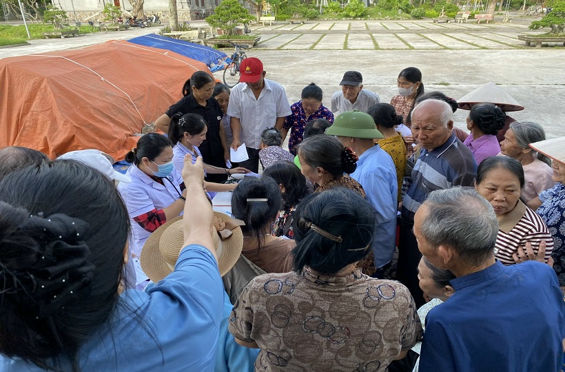 Caritas Thái Bình: Khám Bệnh, Tư Vấn Sức Khỏe và Trao Tặng Thuốc tại Giáo xứ Nam Lỗ