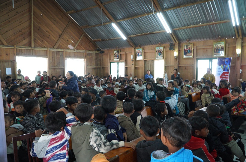 Caritas Đà Lạt: Gieo Mầm Nhận Thức Phòng Chống Buôn Người Cho Thiếu Nhi Tại Giáo Xứ Đưng K’Nớ