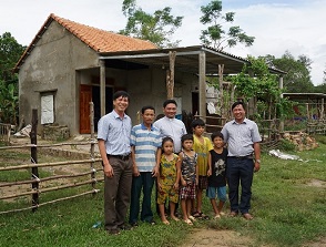 Giáo xứ Tam Trang - Giáo phận Vinh: Khánh Thành Đoạn Đường bê tông Tránh Lũ