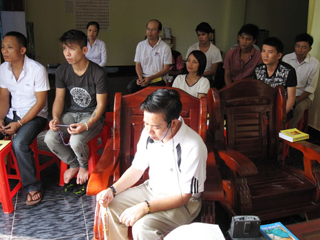 Từ nghiện ngập trở thành linh mục giúp người nghiện ma túy