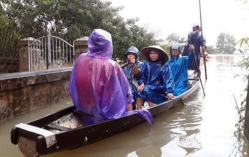 Huế ngừng mưa, nước các sông đã xuống