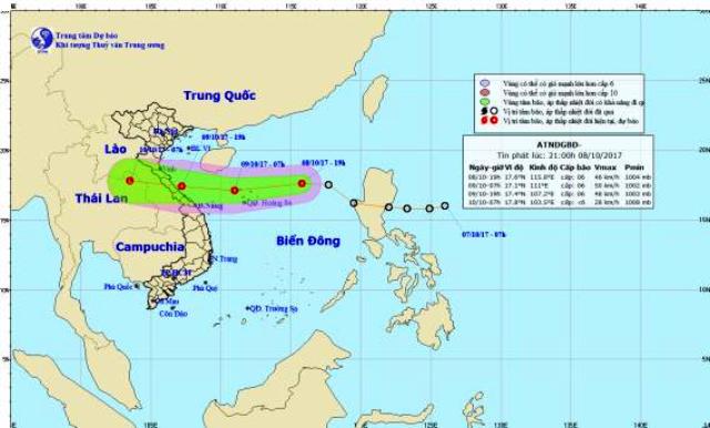 Áp thấp nhiệt đới giật cấp 8, di chuyển nhanh về miền Trung