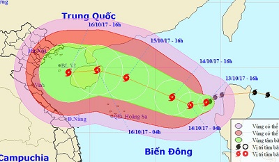 Bão có khả năng lại đổi hướng, gió giật cấp 13 ở Biển Đông