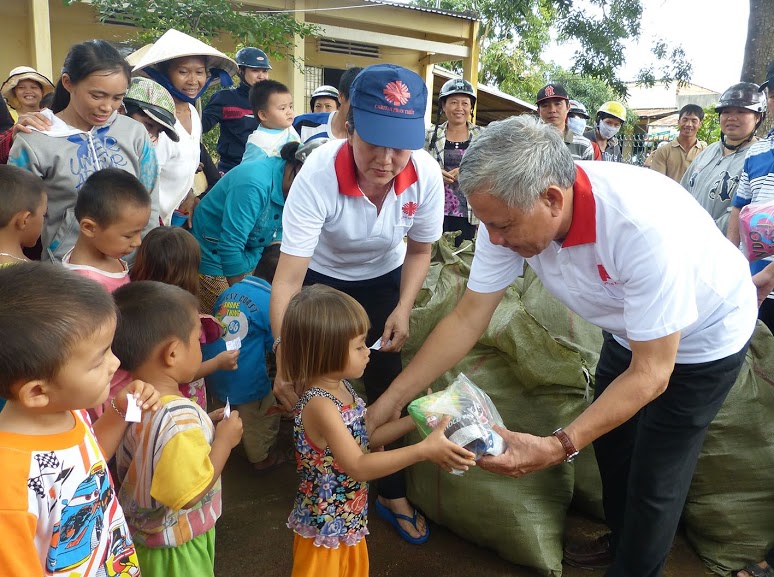 Caritas Phan Thiết: 2000 phần quà Trung Thu cho trẻ em nghèo