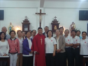 Caritas hạt Xóm Chiếu: Thăm Trại Phong Bến Sắn