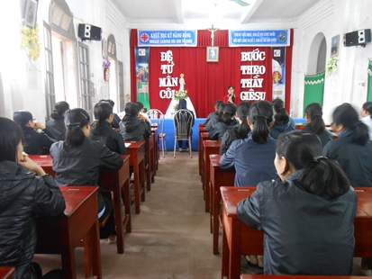Caritas Bùi Chu Khai Giảng Khóa Tập Huấn Kỹ Năng Sống