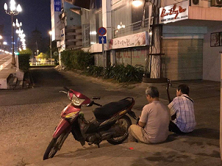 Đôi Bạn “Sáng – Mù”