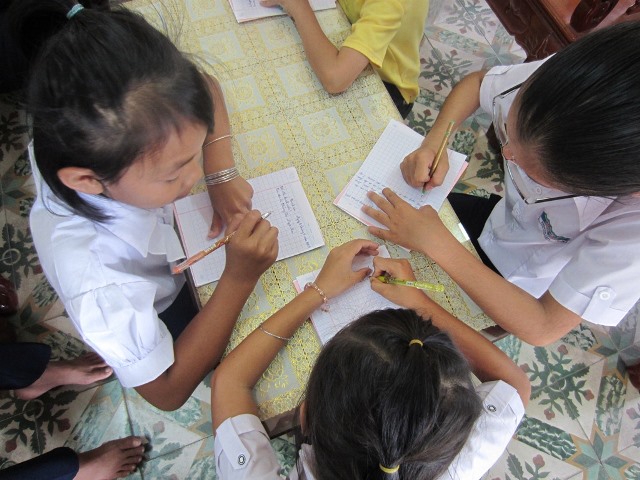 Caritas Phan Thiết: họp mặt nhóm Học bổng Nắng Mới