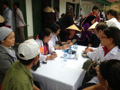Caritas Hải Phòng tổ chức Khám Bệnh- Cấp Phát Thuốc Miễn Phí Cho Người Nghèo Đợt II Năm 2014